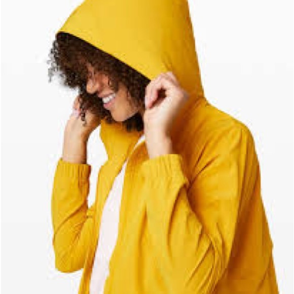 Lululemon Pack it up Jacket - Picture 8 of 9